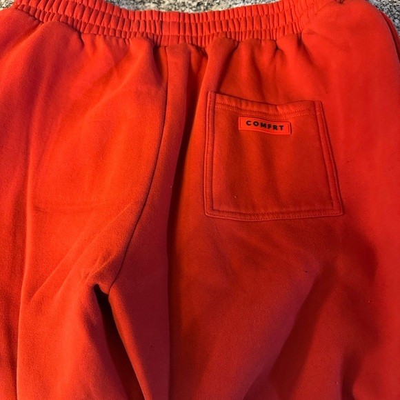 Comfrt travel mode weighted hoodie/ sweat set - Picture 3 of 4